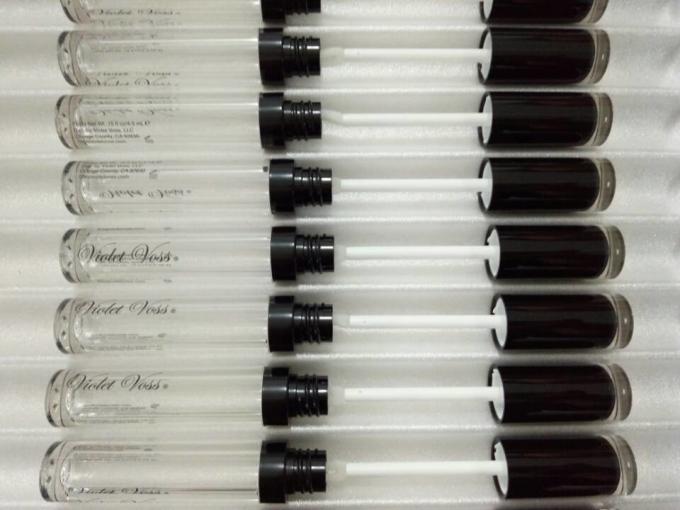 SGS Certified Lip Gloss Packaging Tube 17.2*118mm Fashionable 4